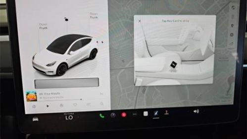 2022 Tesla Model Y 7SAYGDEF7NF381666