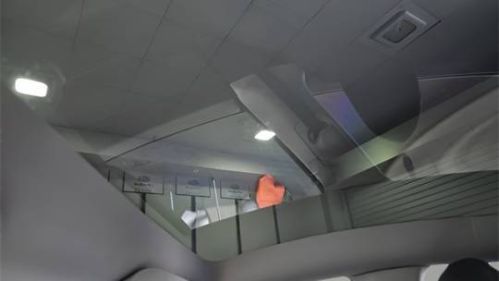 2022 Tesla Model Y 7SAYGDEF7NF381666