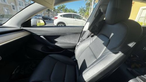 2021 Tesla Model 3 5YJ3E1EA3MF851674
