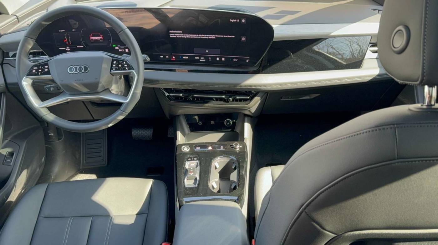 2025 Audi Q6 e-tron WA124BGF0SA017908