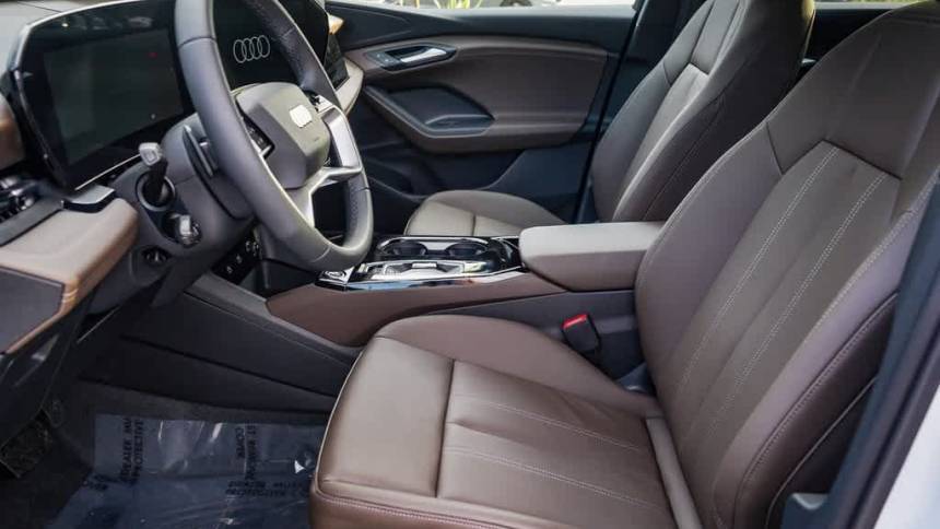 2025 Audi Q6 e-tron WA112BGF7SA018149