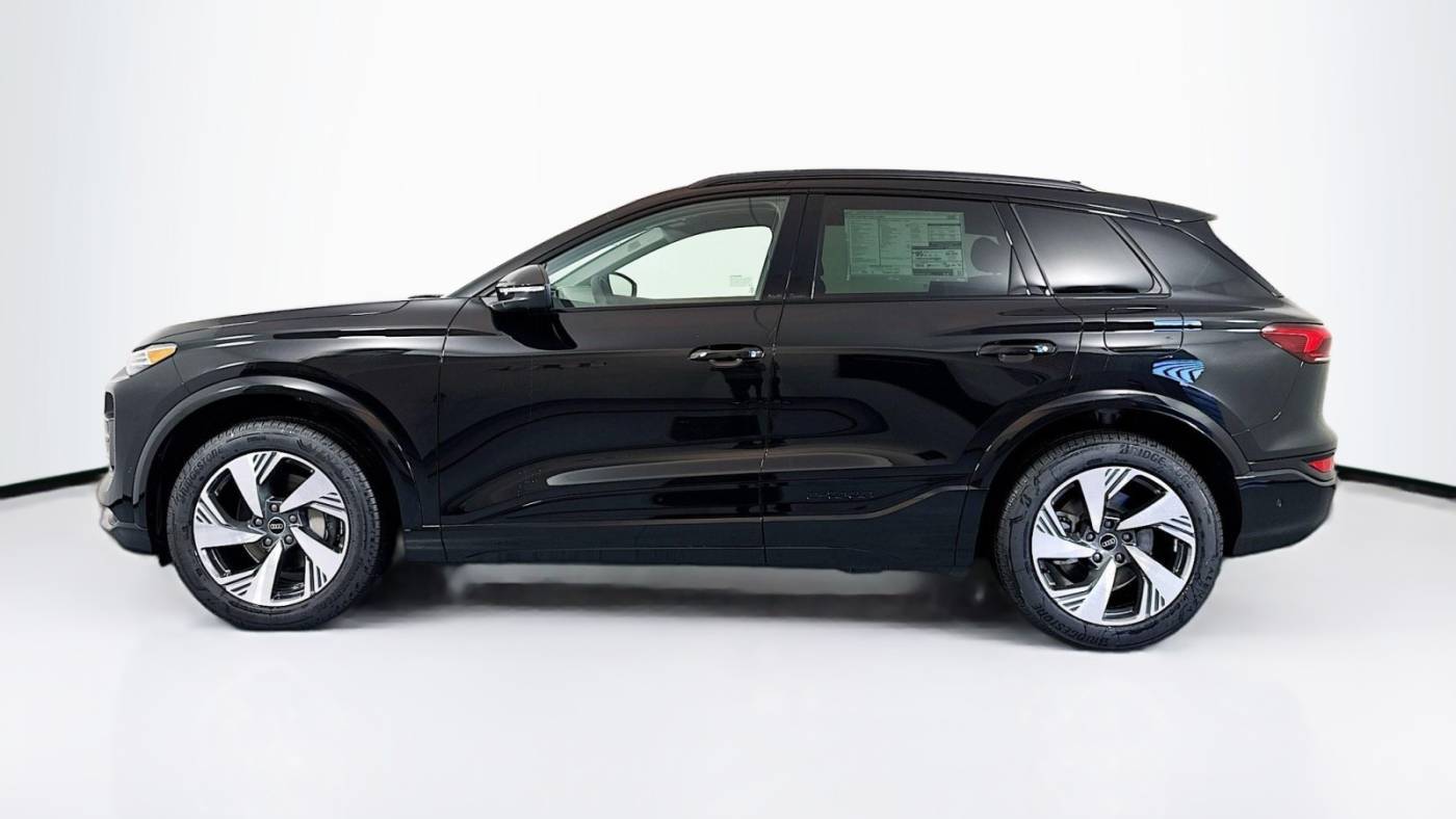 2025 Audi Q6 e-tron WA124BGF7SA017789