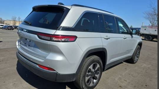 2023 Jeep Grand Cherokee 1C4RJYB60PC595557