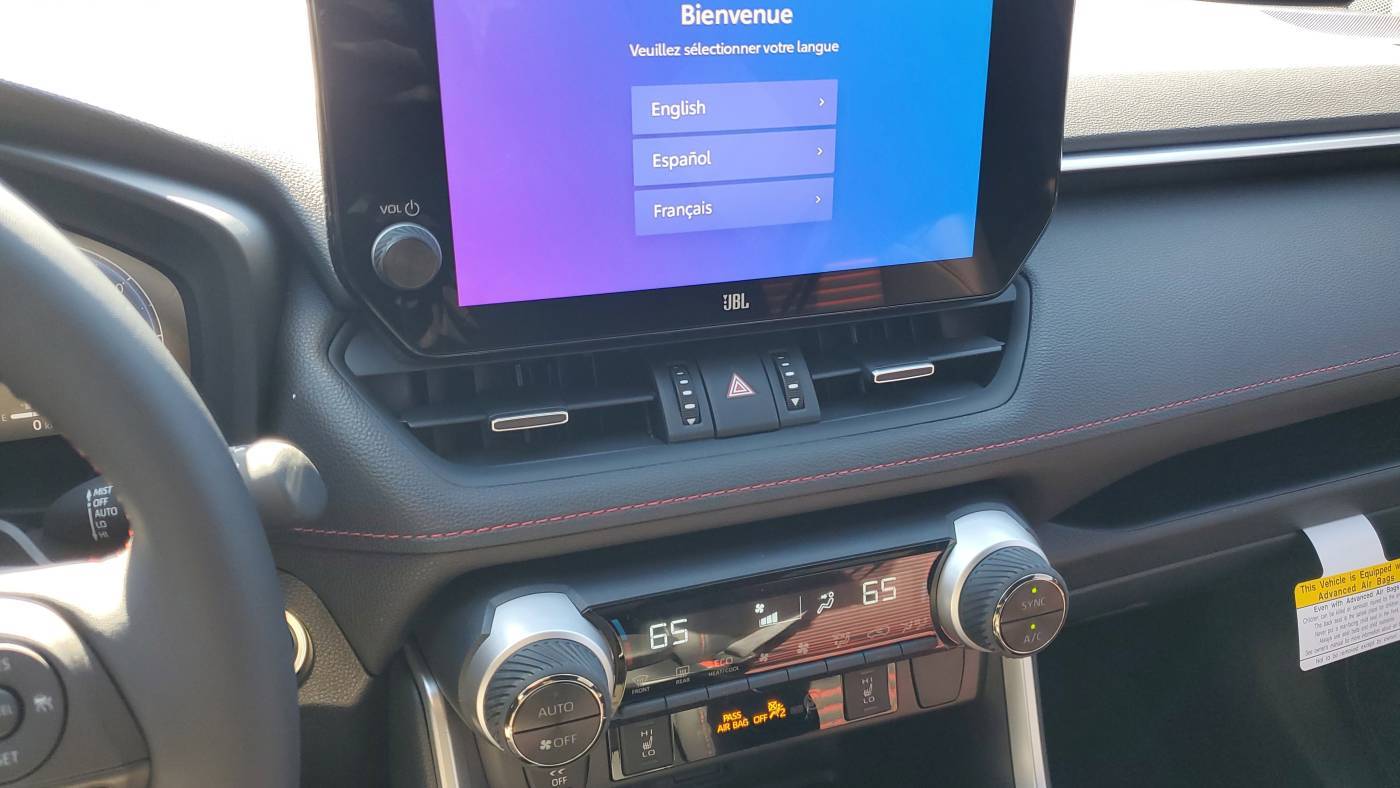 2025 Toyota RAV4 Plug-In Hybrid JTMEB3FV2SD247052