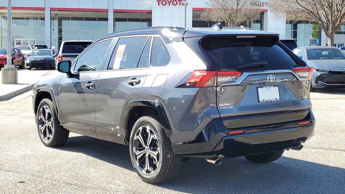 2025 Toyota RAV4 Plug-In Hybrid JTMEB3FV2SD247052