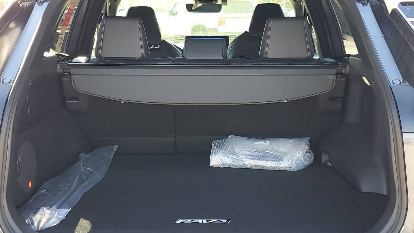 2025 Toyota RAV4 Plug-In Hybrid JTMEB3FV2SD247052