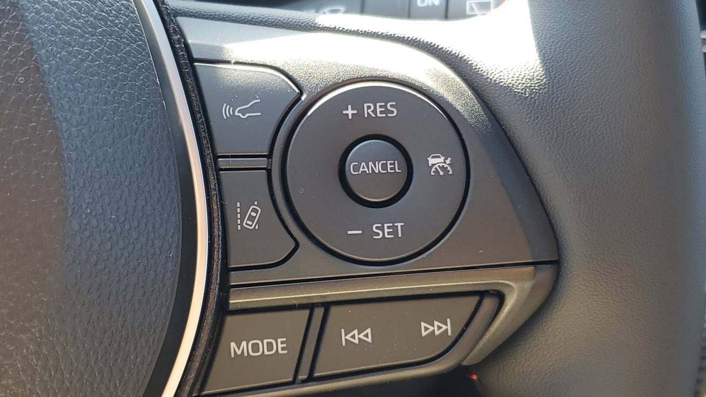 2025 Toyota RAV4 Plug-In Hybrid JTMEB3FV2SD247052