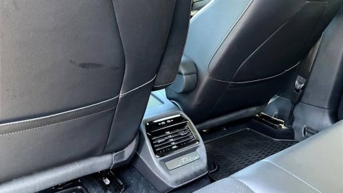 2021 Volkswagen ID.4 WVGTMPE2XMP056153