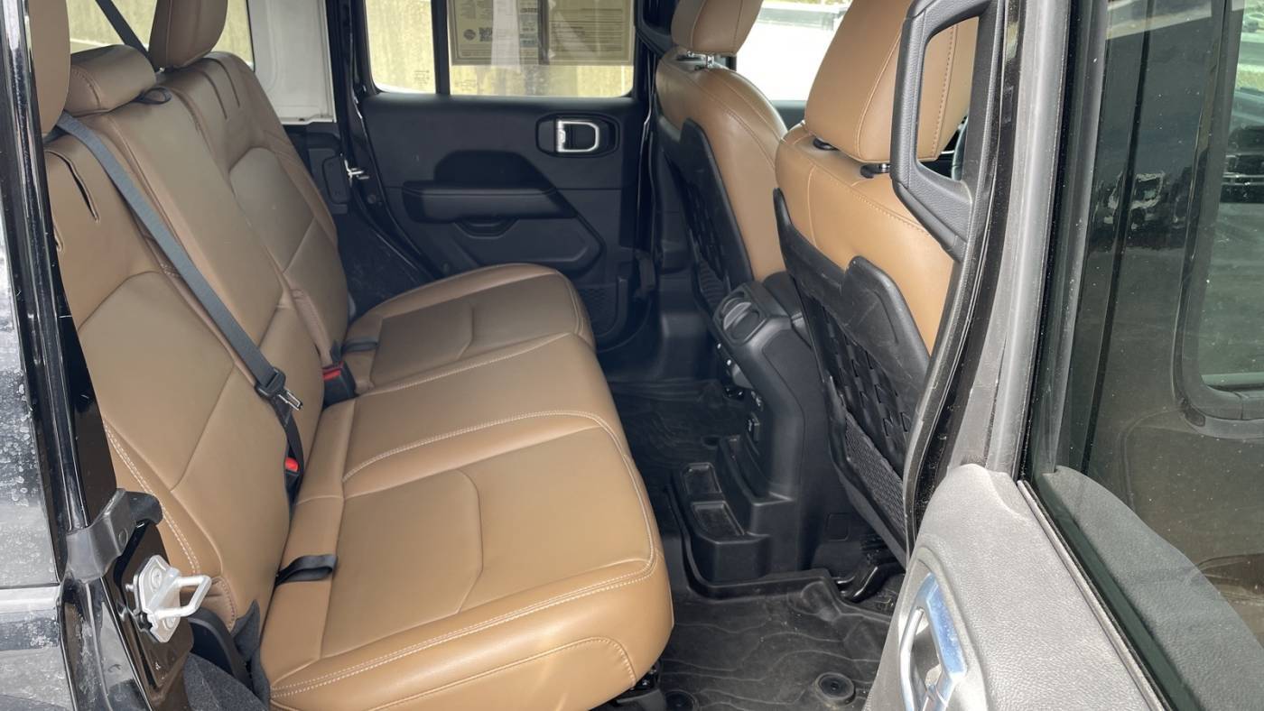 2021 Jeep Wrangler 1C4JJXR68MW822114