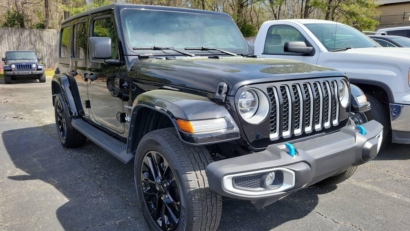 2022 Jeep Wrangler 1C4JJXP6XNW136855