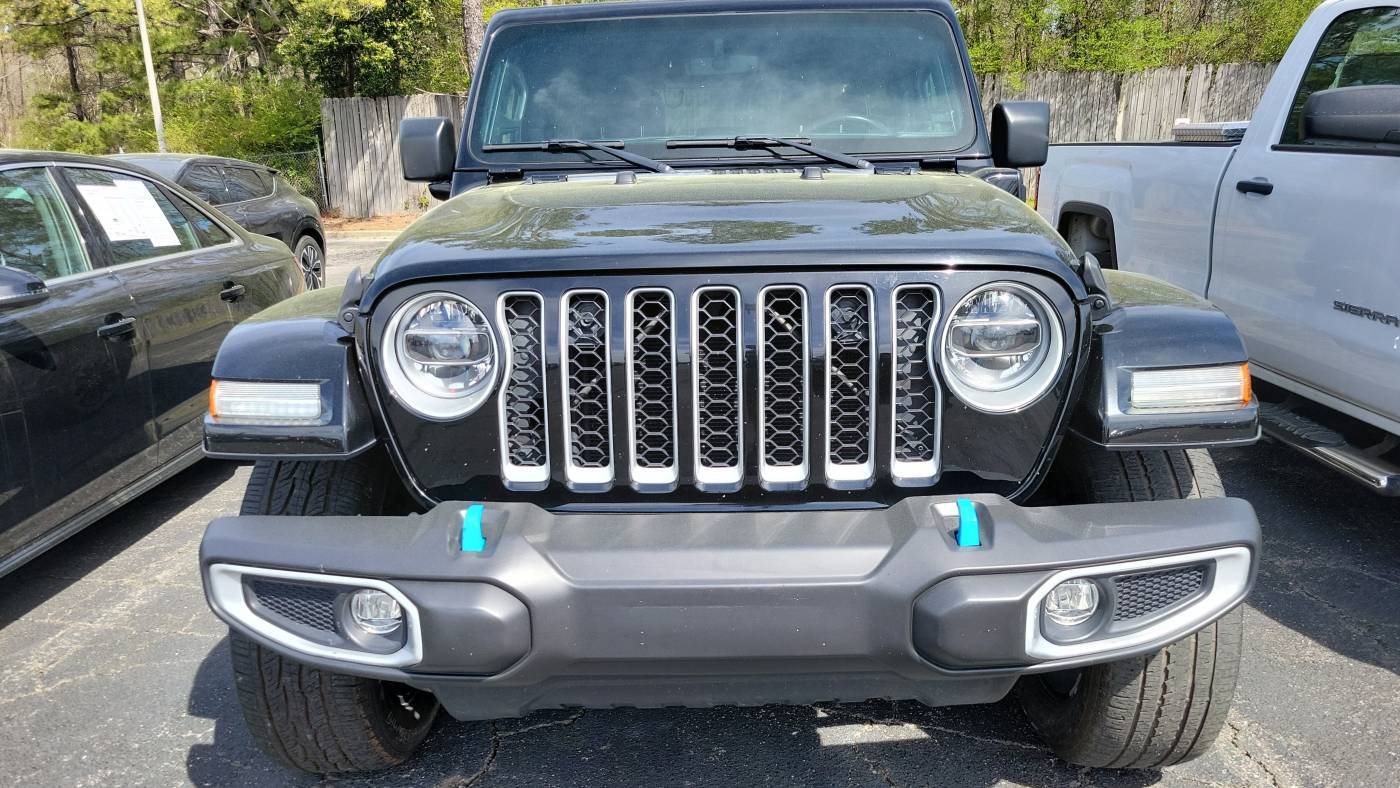 2022 Jeep Wrangler 1C4JJXP6XNW136855