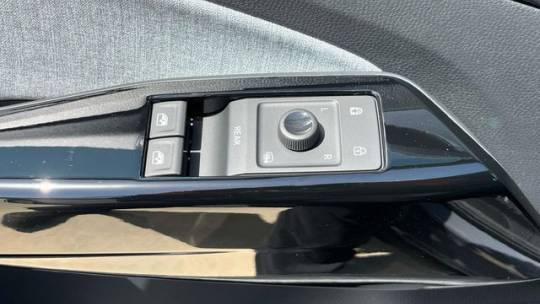 2025 Volkswagen ID.4 1V2CRPE86SC002376