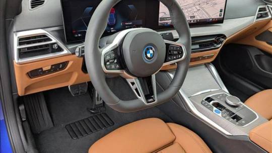2025 BMW i4 WBY23HD08SFU58506
