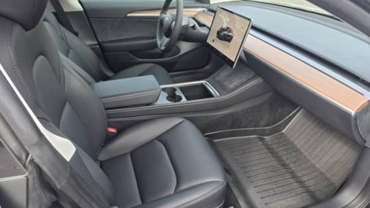 2023 Tesla Model 3 5YJ3E1EA4PF713677