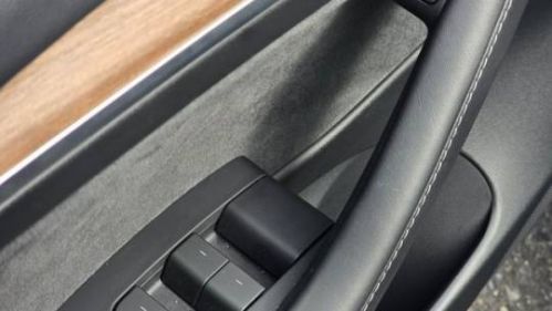 2023 Tesla Model 3 5YJ3E1EA4PF713677