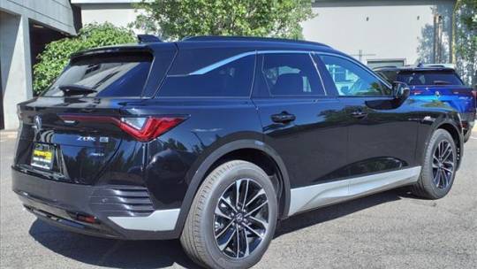 2024 Acura ZDX 4W5KHNRLXRZ501193