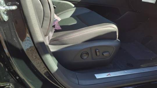 2024 Acura ZDX 4W5KHNRLXRZ501193
