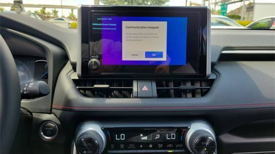 2025 Toyota RAV4 Plug-In Hybrid JTMAB3FV3SD250041