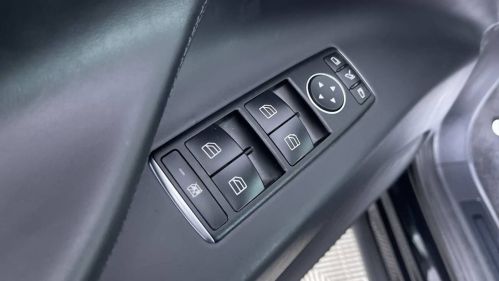 2018 Tesla Model X 5YJXCBE22JF126553