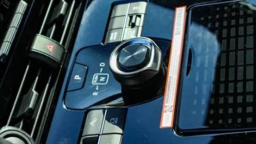 2025 Subaru Solterra JTMABABAXSA095562