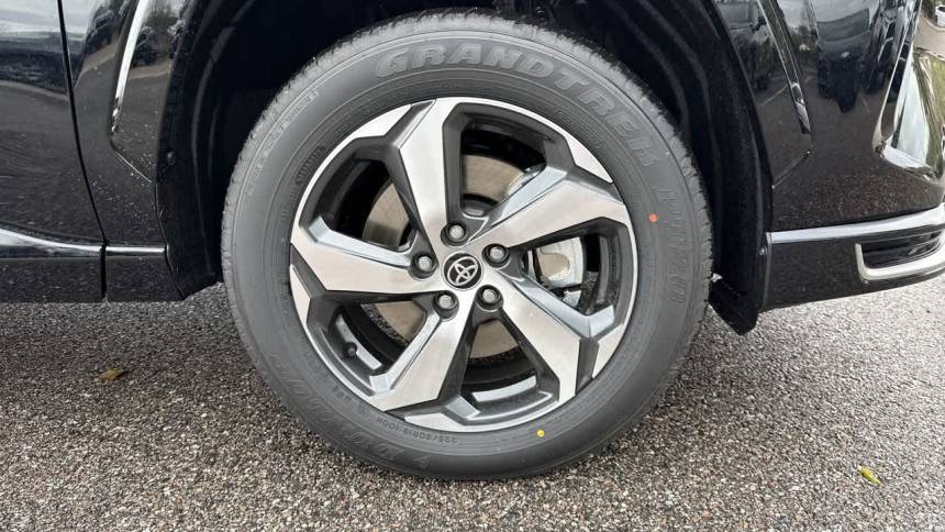 2025 Toyota RAV4 Plug-In Hybrid JTMCB3FV2SD245678