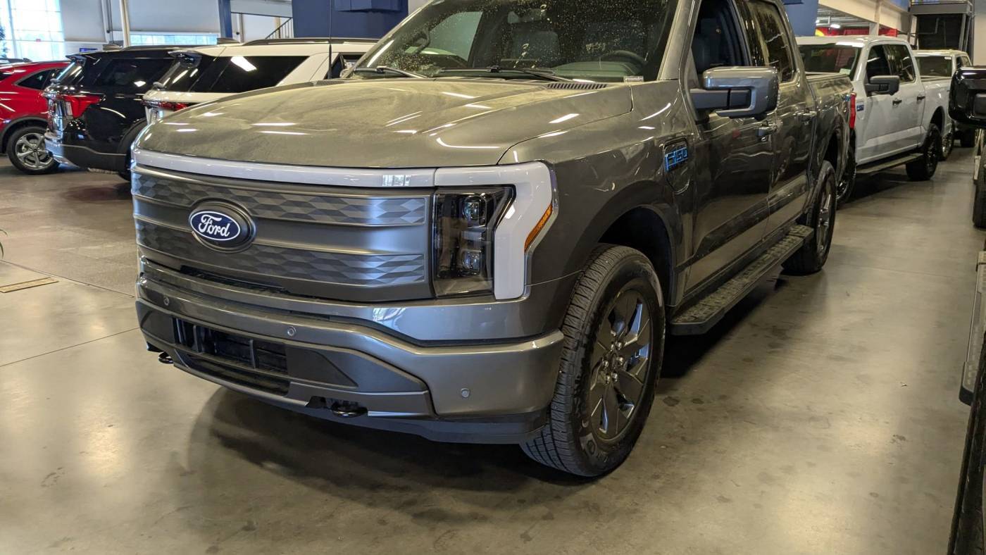 2025 Ford F-150 Lightning 1FT6W5L75SWG02360