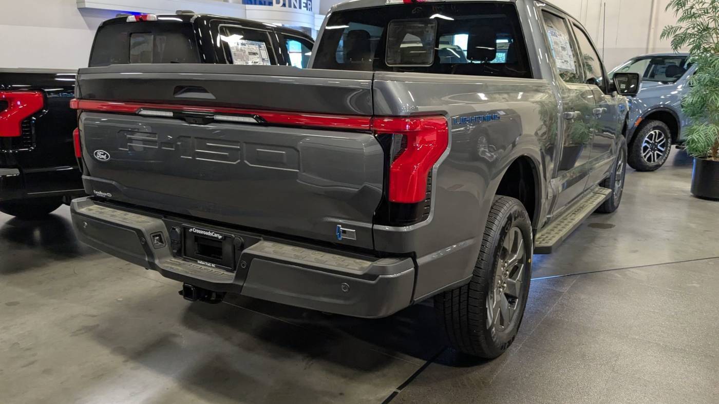 2025 Ford F-150 Lightning 1FT6W5L75SWG02360