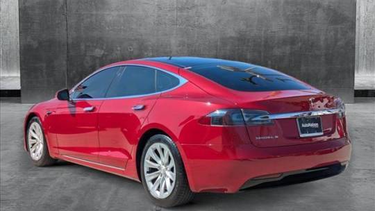 2017 Tesla Model S - Images - 8