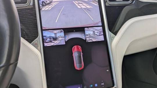 2017 Tesla Model S - Images - 16