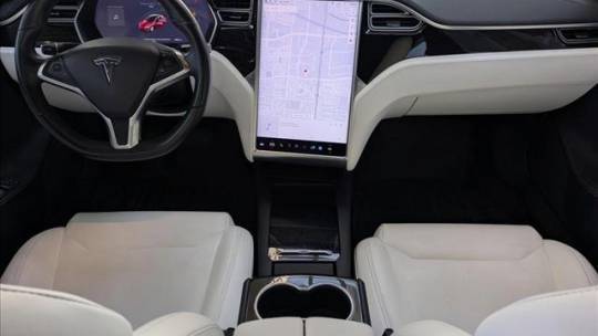 2017 Tesla Model S - Images - 19