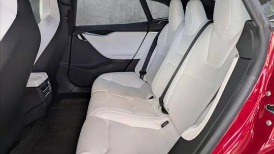 2017 Tesla Model S - Images - 20