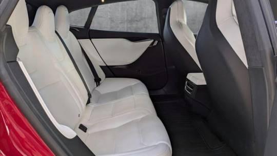2017 Tesla Model S - Images - 21