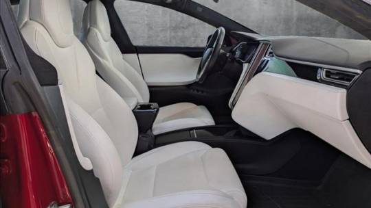 2017 Tesla Model S - Images - 22