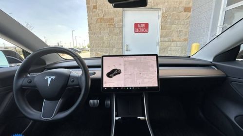 2019 Tesla Model 3 5YJ3E1EB9KF393211