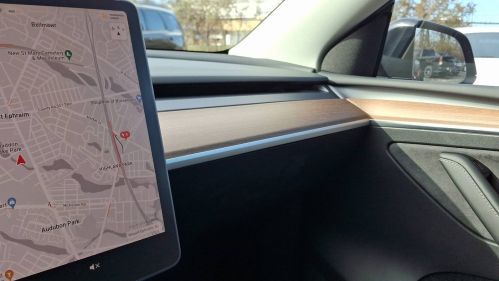 2023 Tesla Model Y 7SAYGDEF6PF646984