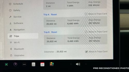 2024 Tesla Model Y 7SAYGDEE3RF983252