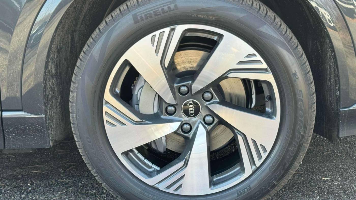 2025 Audi Q6 e-tron WA124BGF4SA030693