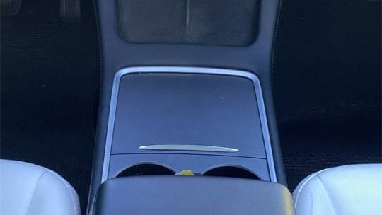 2023 Tesla Model 3 5YJ3E1EAXPF417708