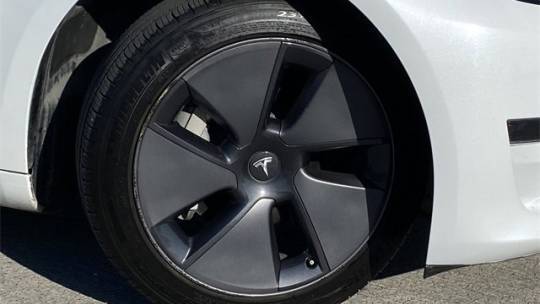 2023 Tesla Model 3 5YJ3E1EAXPF417708