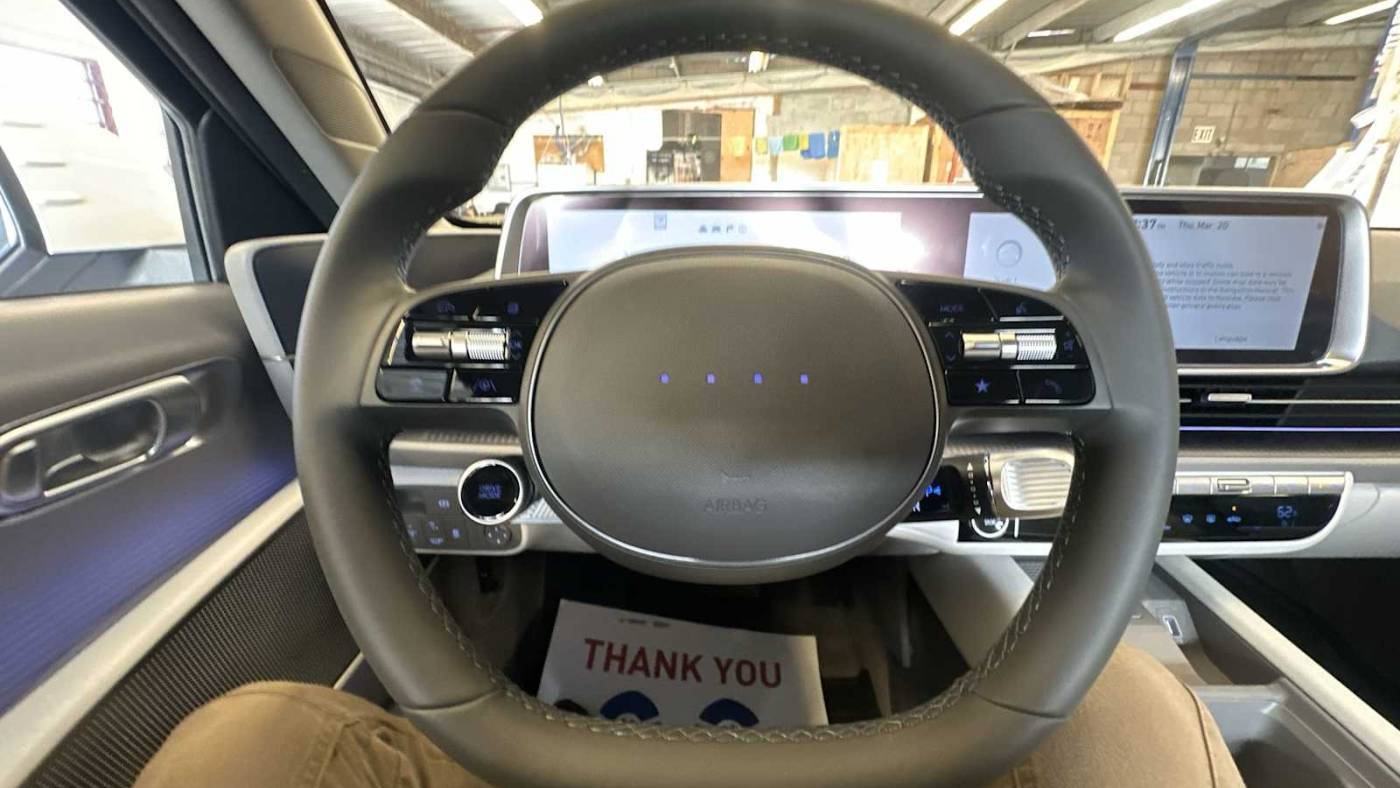 2025 Hyundai IONIQ 6 KMHM34AA3SA095914