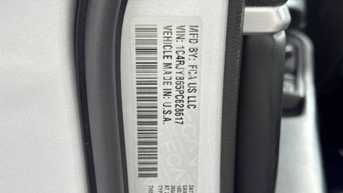 2023 Jeep Grand Cherokee 1C4RJYB65PC628617