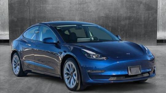 2022 Tesla Model 3 5YJ3E1EB0NF183262