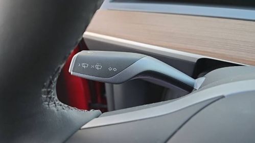 2023 Tesla Model Y 7SAYGDEE0PF981052