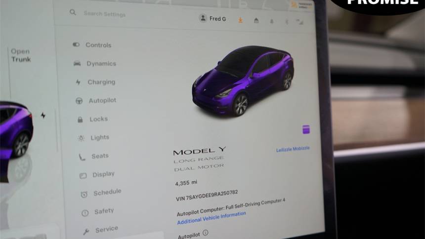 2024 Tesla Model Y 7SAYGDEE9RA250782