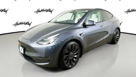 2023 Tesla Model Y 7SAYGDEF7PF844733