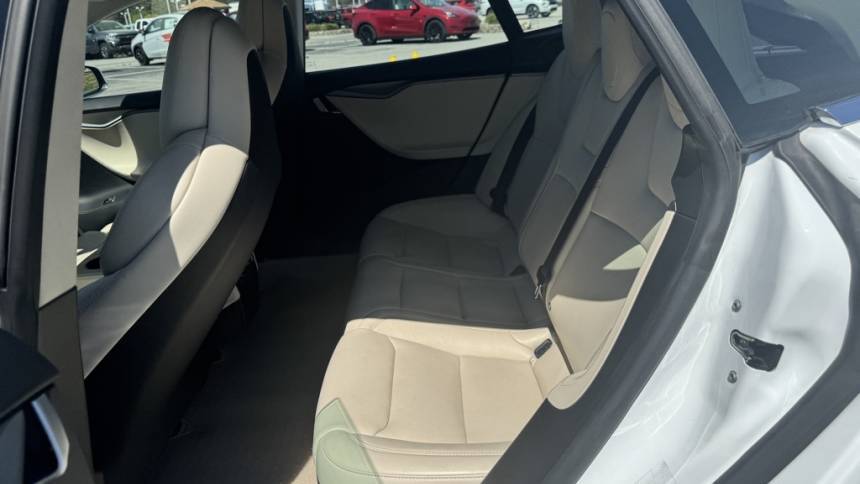 2018 Tesla Model S 5YJSA1E23JF276150