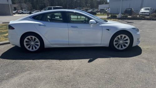 2018 Tesla Model S 5YJSA1E23JF276150