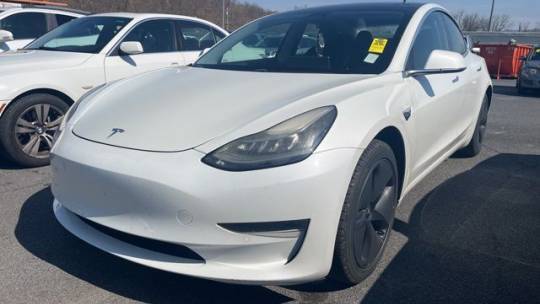 2019 Tesla Model 3 5YJ3E1EA1KF300107
