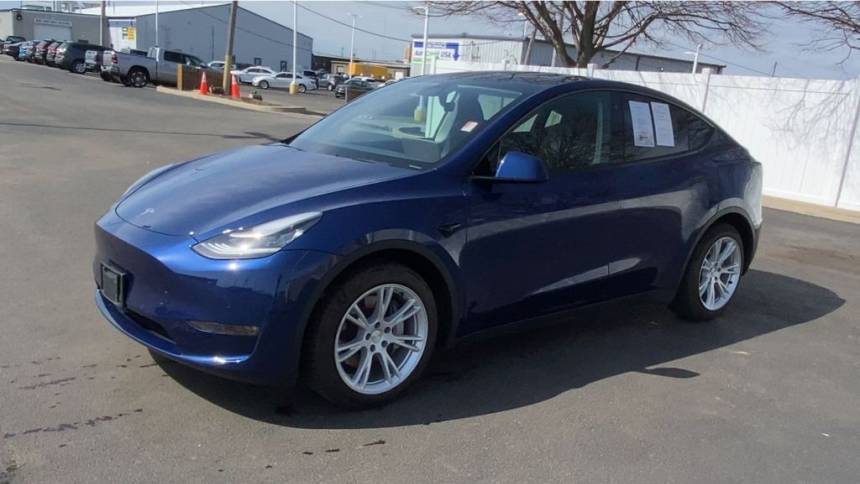 2021 Tesla Model Y 5YJYGDEE0MF080708