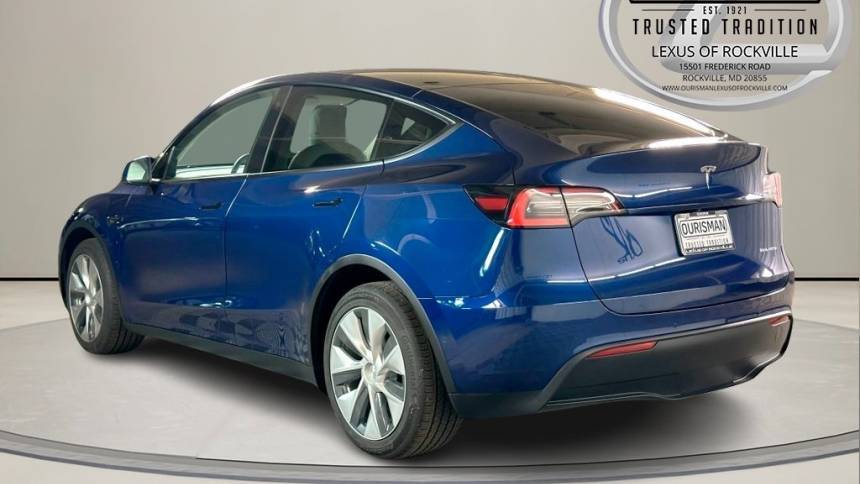 2021 Tesla Model Y 5YJYGDEE9MF071358
